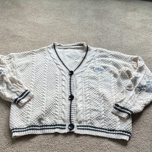 Taylor Swift folklore cardigan